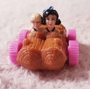 1993 The Flintstones Movie Betty and Bam Bam Rubble Log Car McDonald's Vintage